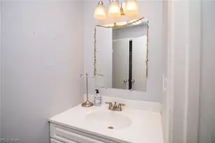 604 Pine Valley Dr, Steubenville, OH 43952 - Photo 30