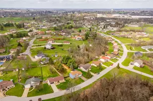 604 Pine Valley Dr, Steubenville, OH 43952 - Photo 8