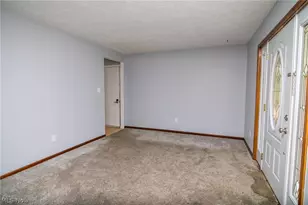 604 Pine Valley Dr, Steubenville, OH 43952 - Photo 16