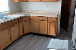 673 Sumner St, Akron, OH 44311 - Photo 8