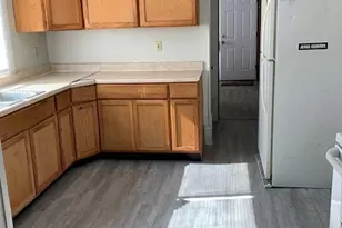 673 Sumner St, Akron, OH 44311 - Photo 6