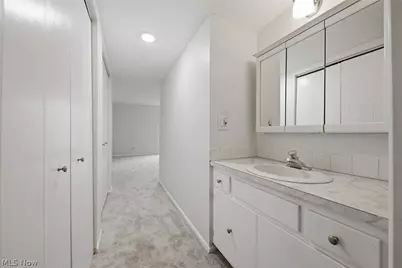 4187 Columbia Road, North Olmsted, OH 44070 - Photo 20