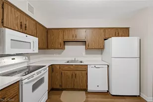 4187 Columbia Rd, North Olmsted, OH 44070 - Photo 8