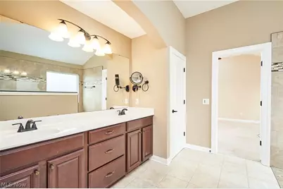 4355 Willow Wood Way, Uniontown, OH 44685 - Photo 20