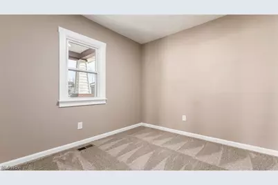 1535 Central Avenue, Zanesville, OH 43701 - Photo 10