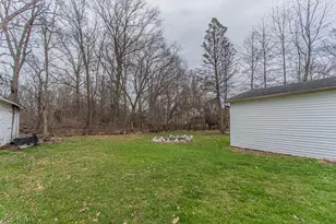 538 Redondo Rd, Youngstown, OH 44504 - Photo 32