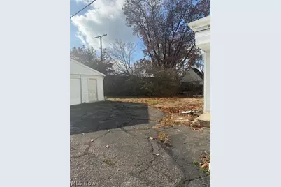 16804 Holbrook Road, Huber Heights, OH 44120 - Photo 26