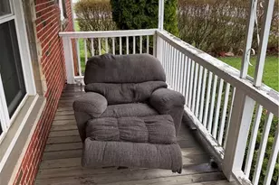 654 E 240th St, Euclid, OH 44123 - Photo 4