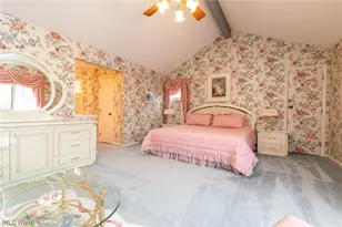 25235 Penshurst Dr, Beachwood, OH 44122 - Photo 32