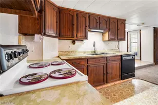 550 Johnson Ave, Alliance, OH 44601 - Photo 16