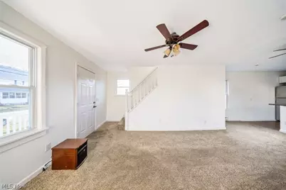 615 W Spruce Avenue, Ravenna, OH 44266 - Photo 8
