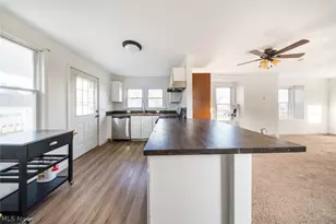 615 W Spruce Ave, Ravenna, OH 44266 - Photo 14