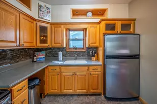 708 N 7th St, Marietta, OH 45750 - Photo 12