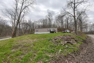 12040 Robins Rd, Byesville, OH 43723 - Photo 2