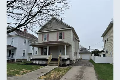 728 Oak Street NW, New Philadelphia, OH 44663 - Photo 1