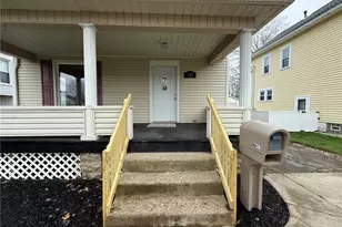 728 Oak St NW, New Philadelphia, OH 44663 - Photo 2