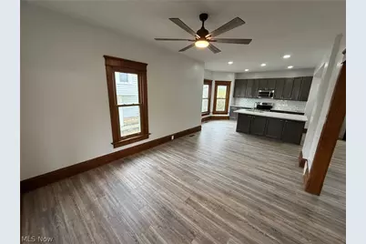 728 Oak Street NW, New Philadelphia, OH 44663 - Photo 6