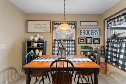 2187 Old Elm Street NE, Canton, OH 44721 - Photo 8