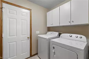 2187 Old Elm St NE, Canton, OH 44721 - Photo 16