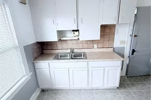 14011 Glendale Ave, Loveland, OH 44128 - Photo 22