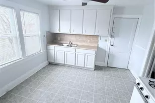 14011 Glendale Ave, Loveland, OH 44128 - Photo 2