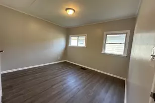 220 Carnegie Ave, Austintown, OH 44515 - Photo 8