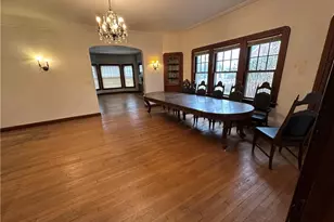 1539 Sheffield Rd, South Euclid, OH 44121 - Photo 4