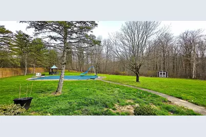 325 Brookshire Oval, Hinckley, OH 44233 - Photo 2