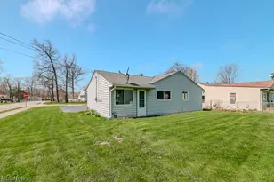 4865 Robinwood Dr, Mentor, OH 44060 - Photo 8