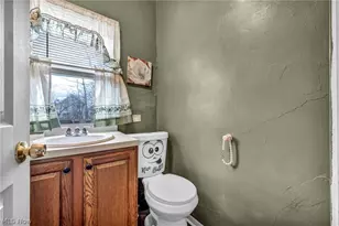 1742 Wayside Rd, Loveland, OH 44112 - Photo 18