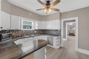 543 Sunset View Dr, Akron, OH 44320 - Photo 22