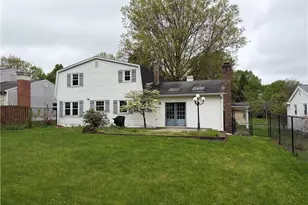 6137 Acatello Pl, Poland, OH 44514 - Photo 4
