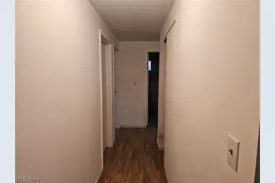 310 Cynthia Drive, Chardon, OH 44024 - Photo 40