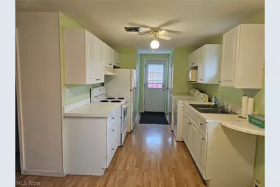 310 Cynthia Drive, Chardon, OH 44024 - Photo 22
