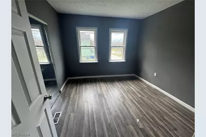 12600 Forest Hill Avenue, Loveland, OH 44112 - Photo 8