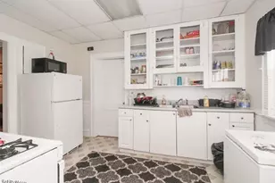 4005 E 144th St, Loveland, OH 44128 - Photo 2