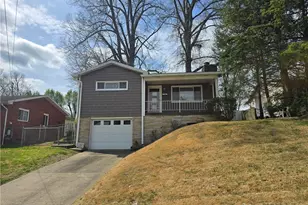 2800 26th St, Parkersburg, WV 26104 - Photo 2