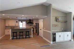 3940 Ellendale Rd, Chagrin Falls, OH 44022 - Photo 2