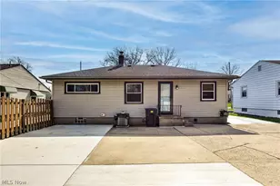 1440 Eastland Ave SE, Warren, OH 44484 - Photo 18