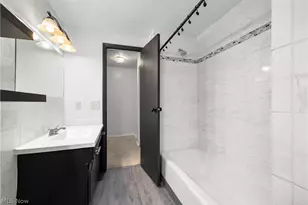 4004 Washington Ave, Lorain, OH 44052 - Photo 20