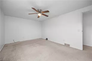 4004 Washington Ave, Lorain, OH 44052 - Photo 28