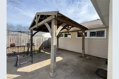 1316 Linden Avenue, Akron, OH 44310 - Photo 30