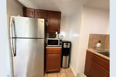 1316 Linden Avenue, Akron, OH 44310 - Photo 10