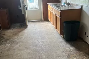 4938 Corduroy Rd, Mentor, OH 44060 - Photo 8