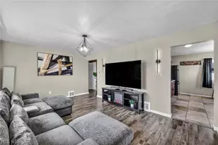 5804 Bangor Ave, Loveland, OH 44144 - Photo 6