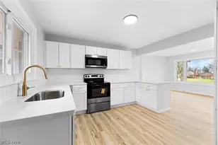 1497 W Sprague Rd, Grandview Heights, OH 44147 - Photo 8