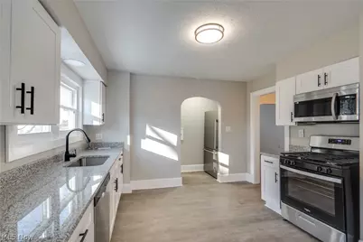 1835 Thornapple Avenue, Akron, OH 44301 - Photo 8