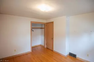 80 S Hazelwood Ave, Youngstown, OH 44509 - Photo 14