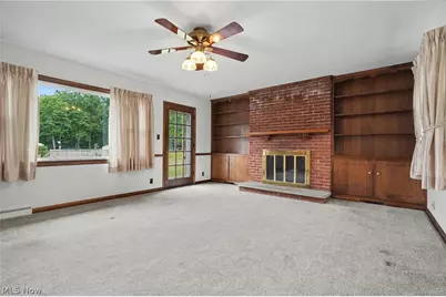 1974 Silver Fox Lane NE, Warren, OH 44484 - Photo 8