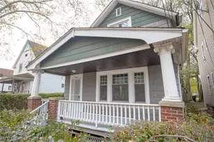 3304 W 46th St, Loveland, OH 44102 - Photo 2